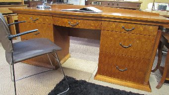 Diamond detail desks