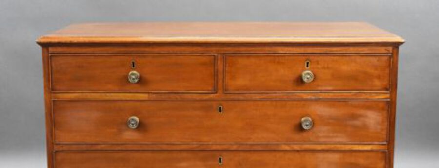 Antique George III Mahogany Chest of Drawers