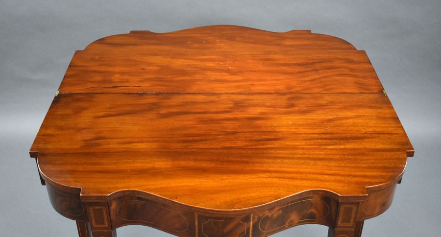 Antique Edwardian Mahogany Serpentine Tea Table