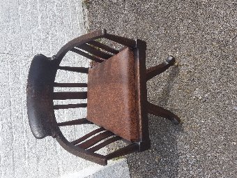 Swivel and Tilt Desk Chair by Shapland and Petter