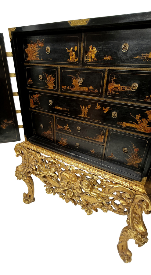 Antique A CHARLES II JAPANNED CHINOISERIE CABINET ON STAND
