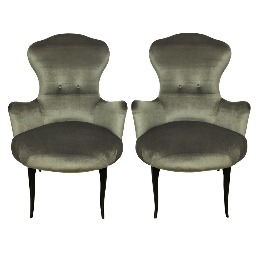 A PAIR OF ITALIAN BEDROOM CHAIRS