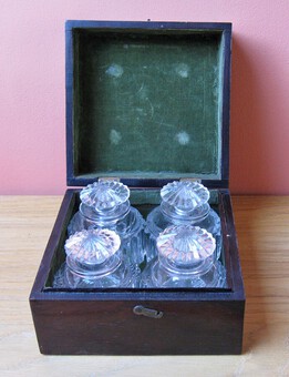 19thC Rosewood Veneered Box with Cut-Glass Scent Bottles