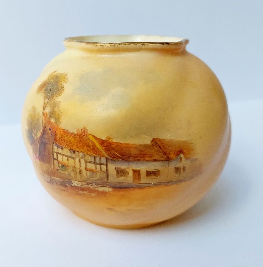 Antique Royal Worcester Blush Ivory Bone China Posy Vase
