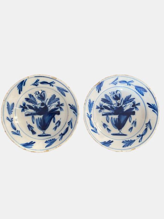 Antique 18th Century Pair Of Antique Delftware Plates
