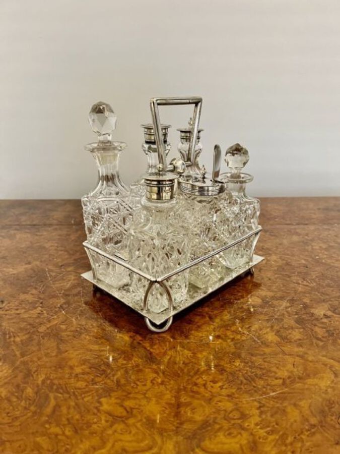 Antique Antique Edwardian silver plated cruet set 