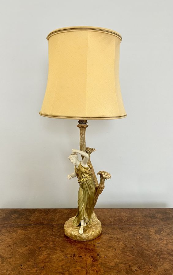 Antique Stunning quality antique Royal Worcester table lamp 