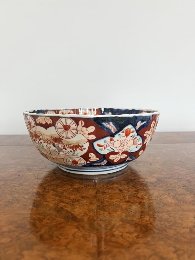 Antique Lovely antique Japanese imari bowl with a scallop shaped edge