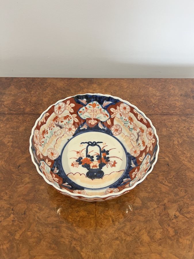 Antique Lovely antique Japanese imari bowl with a scallop shaped edge