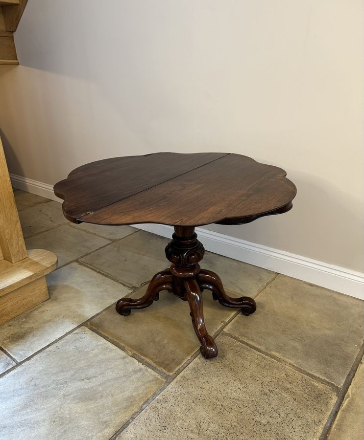 Antique Antique Victorian quality rosewood tea table 