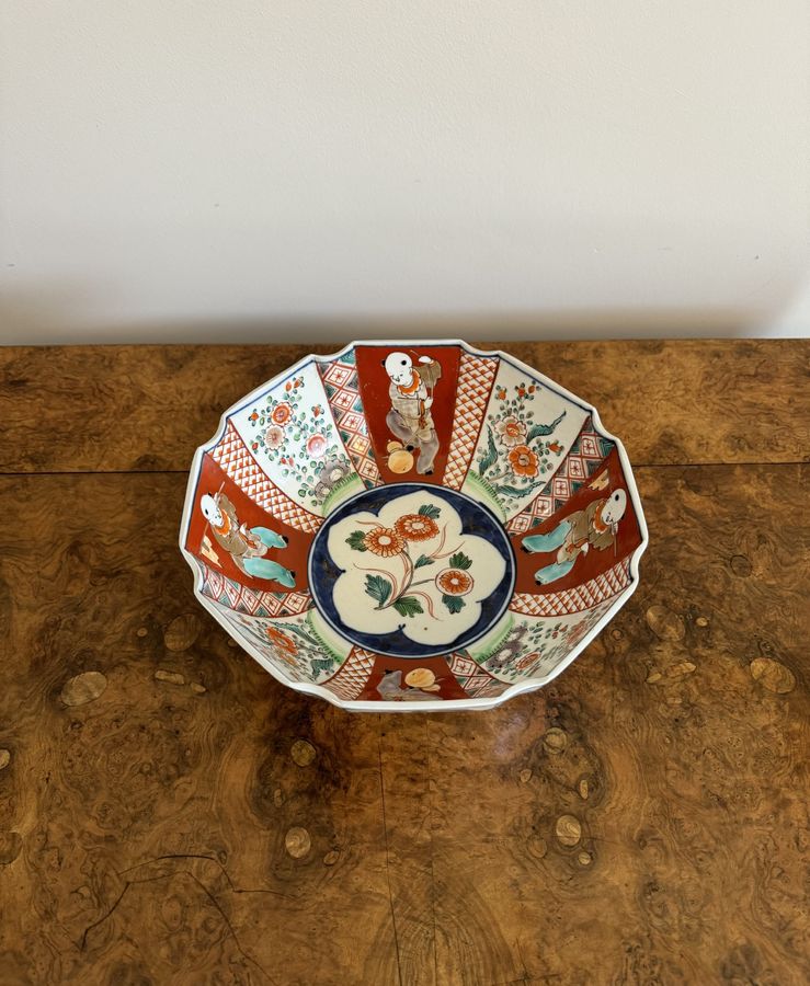 Fantastic quality antique Japanese imari bowl