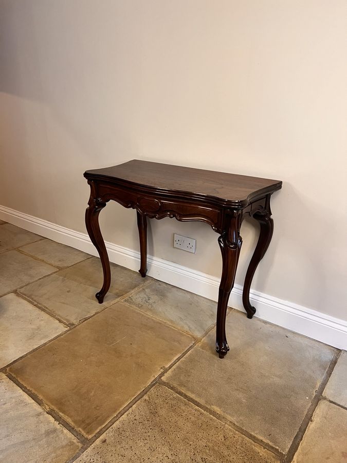 Wonderful antique Victorian quality rosewood tea table