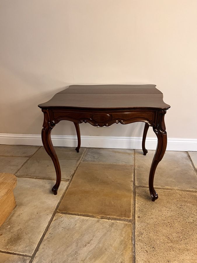 Antique Wonderful antique Victorian quality rosewood tea table 