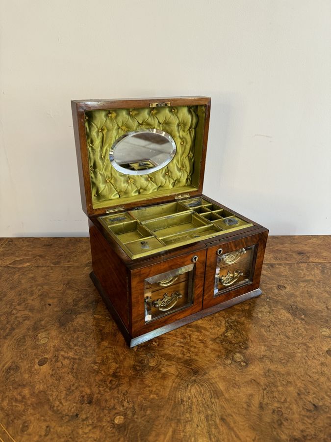 Antique Fantastic quality antique Victorian burr walnut jewellery box 