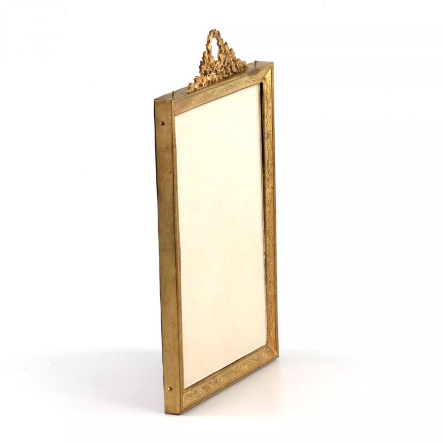 Antique Brass, gold-plated photo frame.