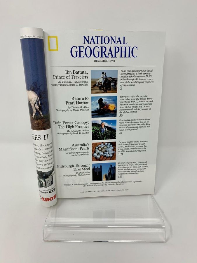 Antique National Geographic Magazine, December 1991, Volume 180, Number 6, Double Map Supplement