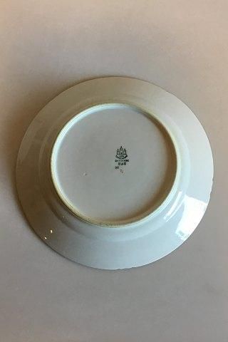 Antique Bing & Grondahl Dinner Plate No 25 Pattern with green decoration with gold in shape 507 (Herregaard)