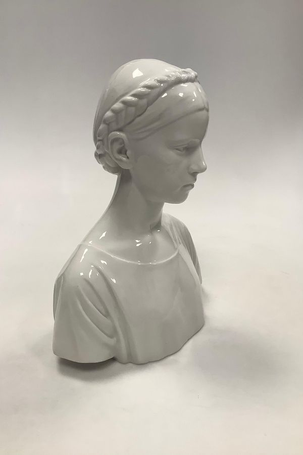 Antique Bing and Grondahl Bust of Ingeborg Plockross Irminger of Young Girl No 1675