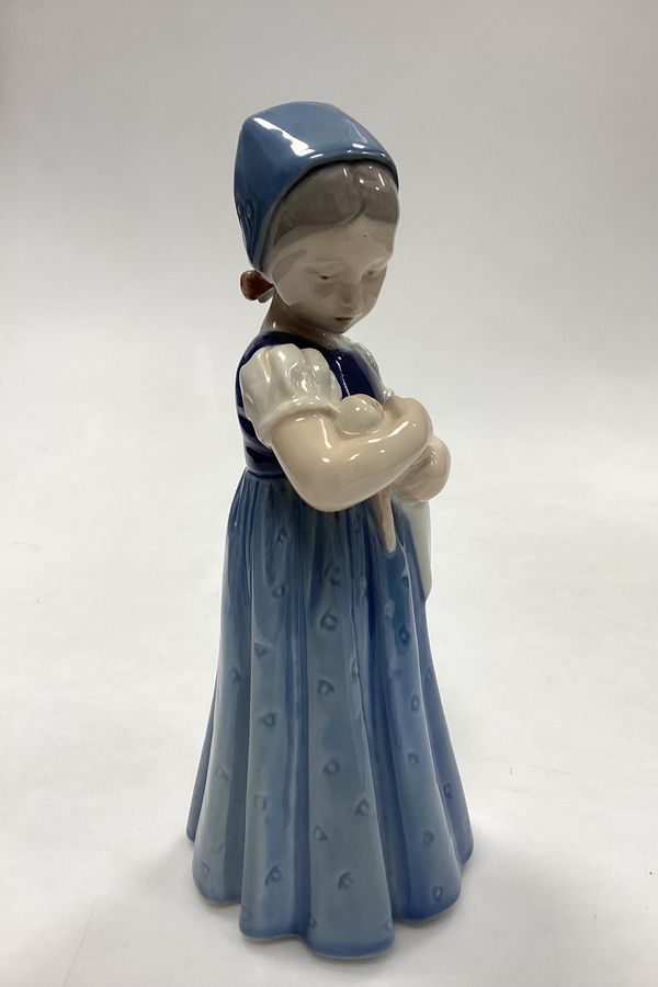 Antique Bing and Grondahl Figurine - Mary No. 2721