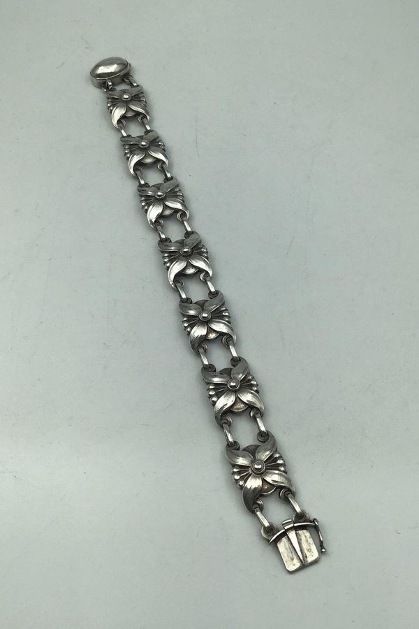 Antique Georg Jensen Sterling Silver Bracelet No. 37 (1915-1930)