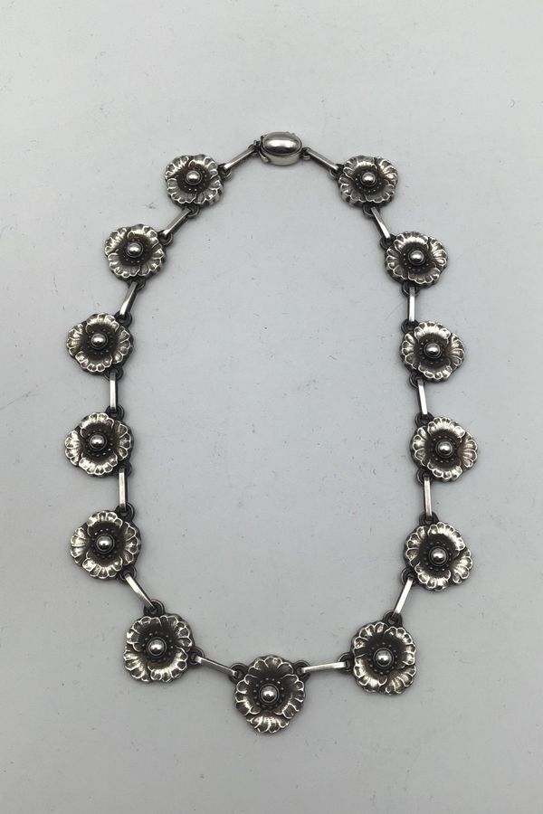 Antique Georg Jensen Sterling Silver Necklace No 30A Measures 42.5cm / 16.73 inch Weighs 54.2 grams / 1.91 oz.
