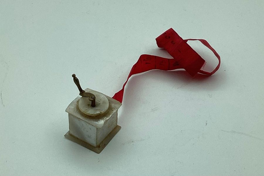 Antique Goal ribbon with mother-of-pearl box c. 1880.