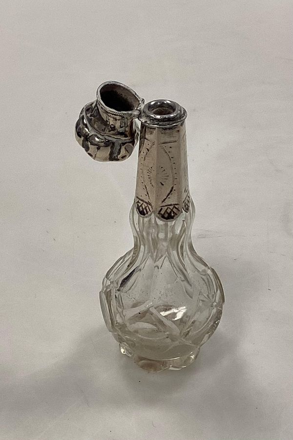 Antique Glass perfume bottle with silver mounting 19th century