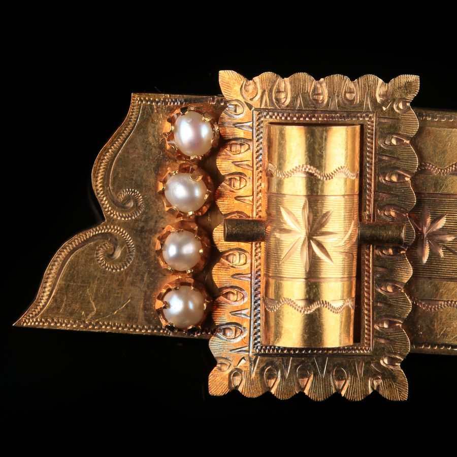 Antique Antique 19K Gold Brooch