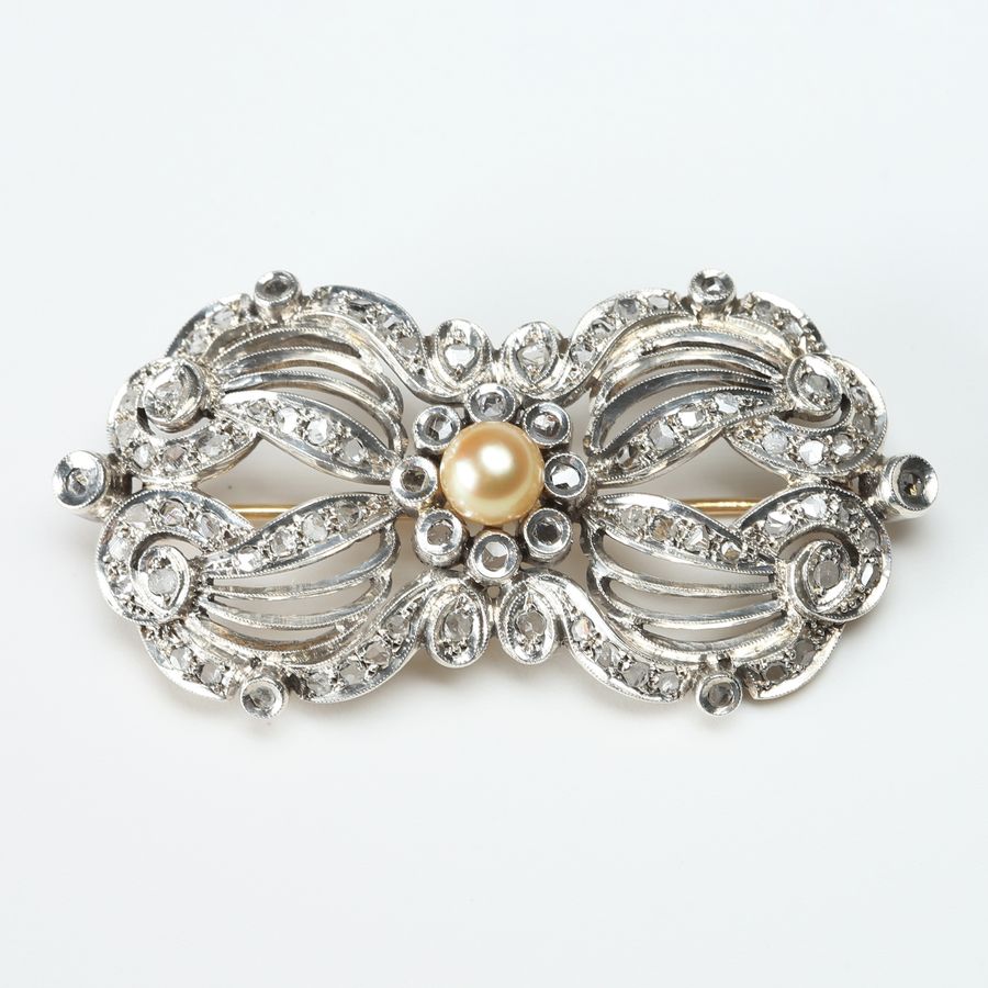 Antique Gold Brooch with Diamonds