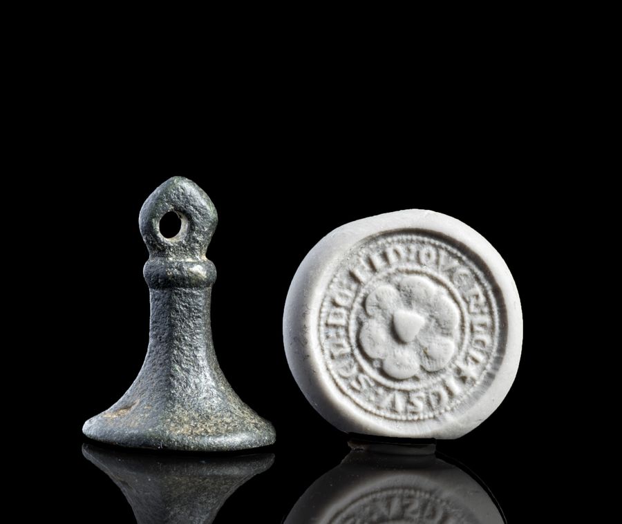 Medieval 14th century chessman type seal matrix
