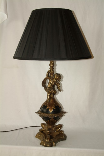 25" Antique Cherub Lamp Base