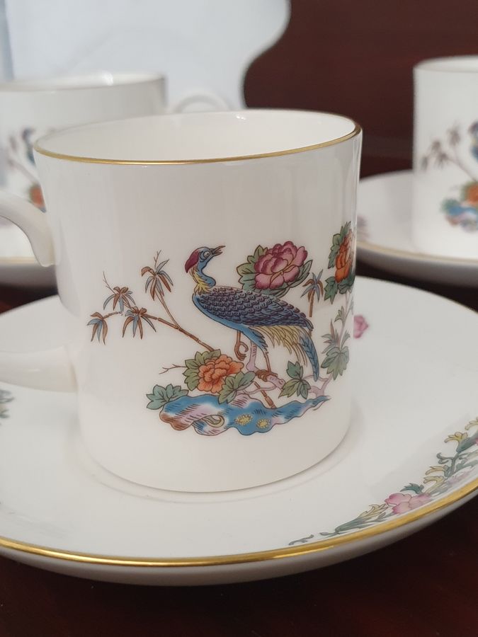 Antique Beautiful Set of 6 Coffee Cups