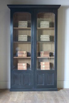 A C19th ebonised bookcase