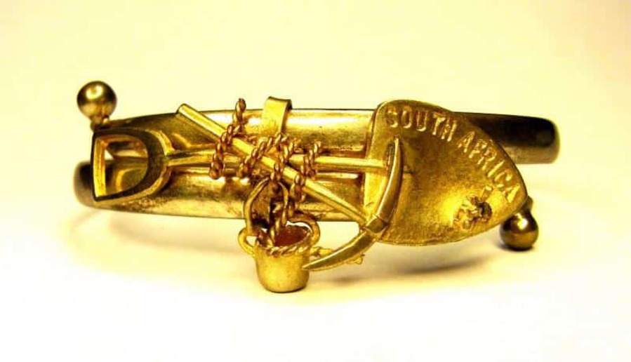 Antique Gold-mining bangle