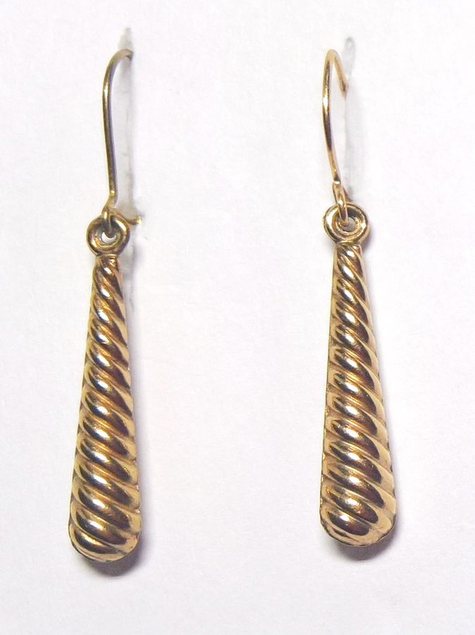 N654A Victorian fluted drop earrings
