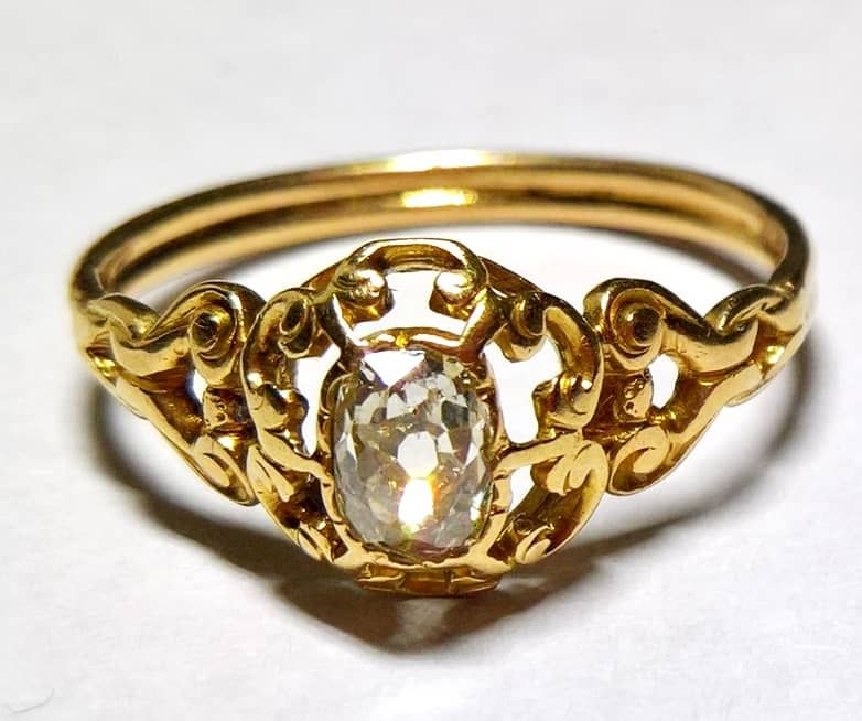 19th c. diamond and gold ring N637A
