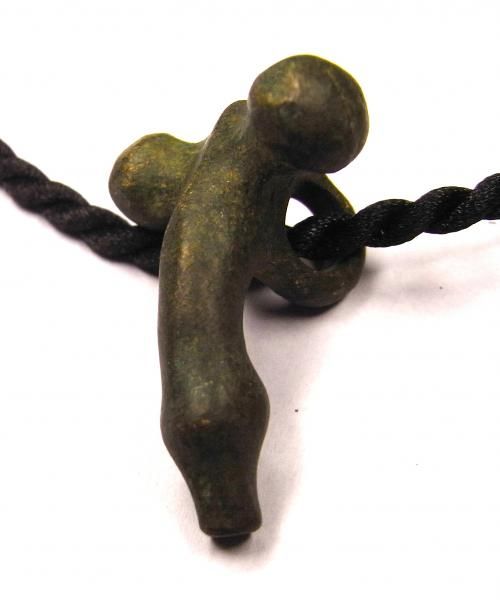 Roman bronze phallic pendant