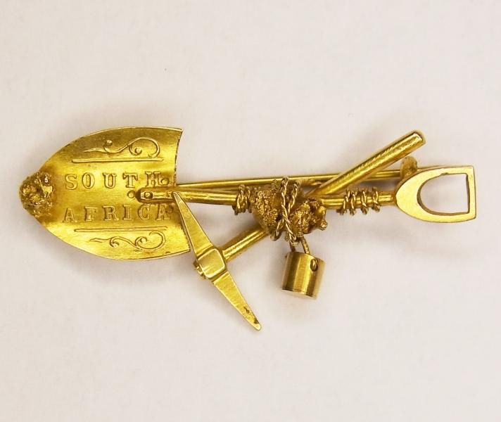 SOUTH AFRICA GOLD-DIGGER'S BROOCH N18A