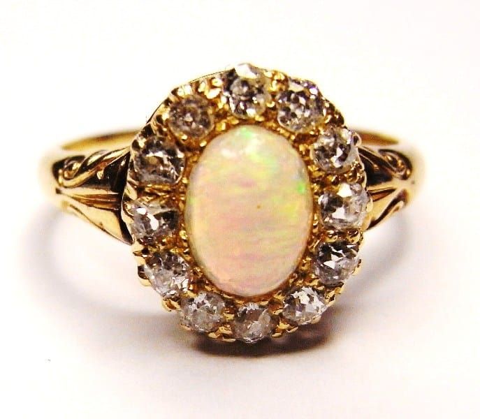OPAL AND DIAMOND RING N290A