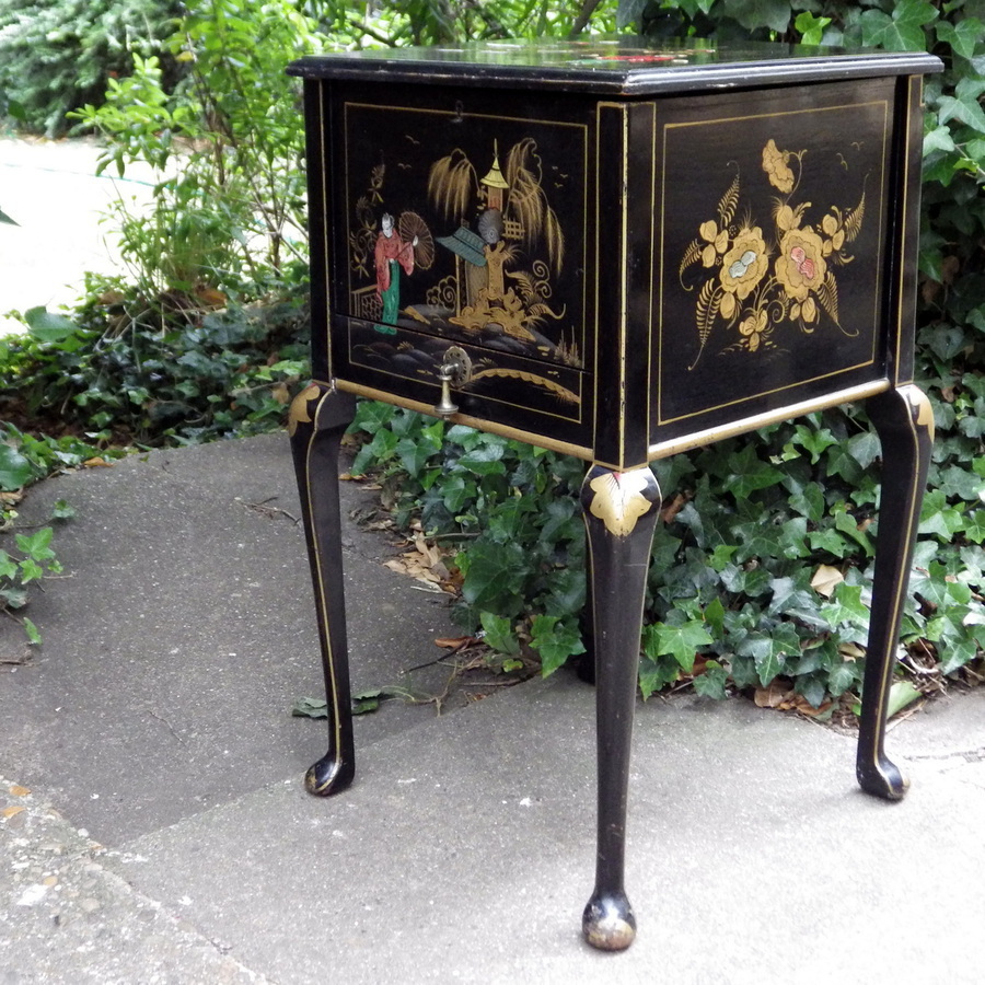 CHINOISERIE Antique Early 20th Century Black DECORATIVE SEWING TABLE