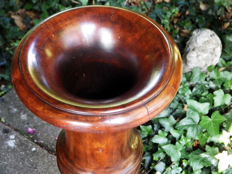 Antique THEODORE ALEXANDER Fine Quality 20th Century Walnut LARGE PEDESTAL URN