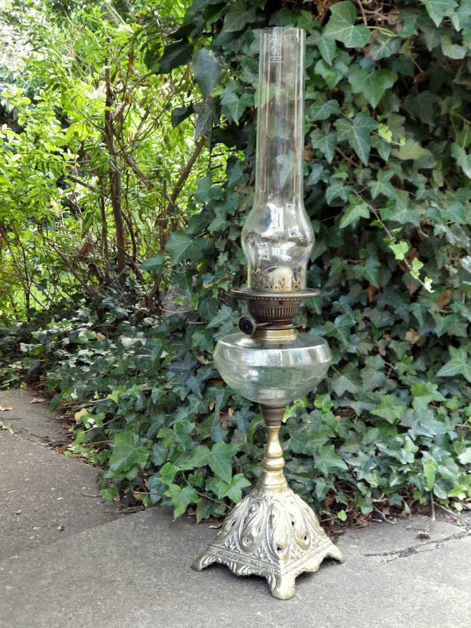 Antique ART NOUVEAU 19th Century Brass & Glass ANTIQUE OIL LAMP