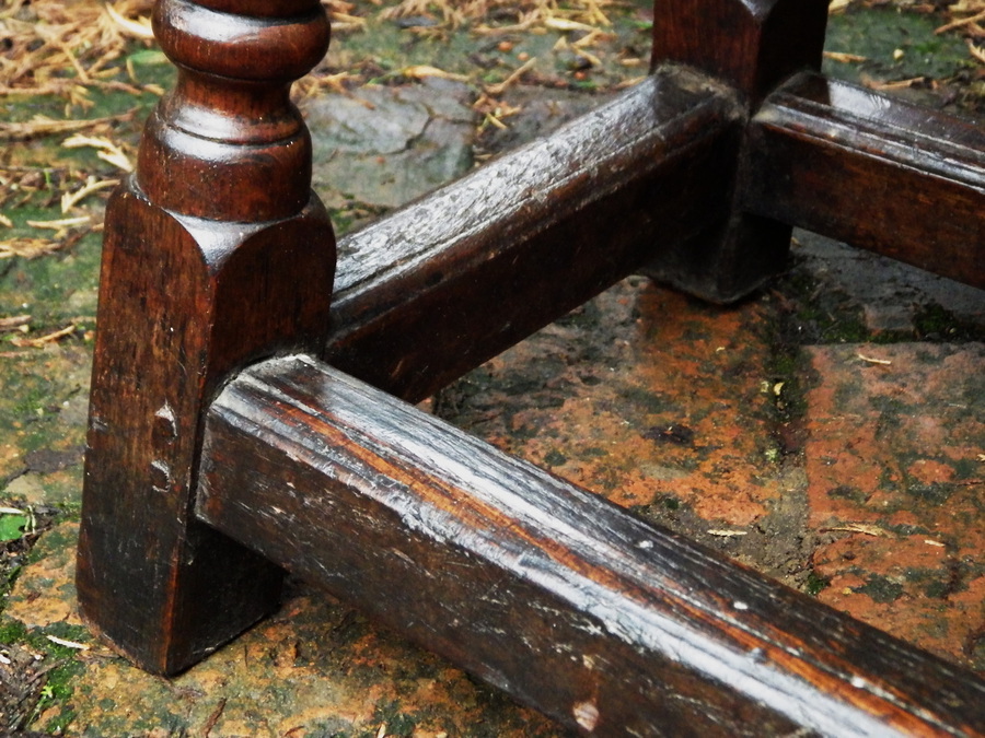 Antique ANTIQUE 17th 18th Century Peg Jointed Oak and Elm JOINT STOOL