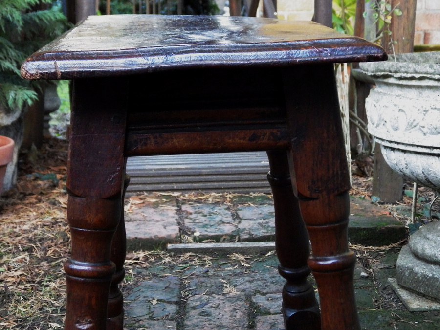 Antique ANTIQUE 17th 18th Century Peg Jointed Oak and Elm JOINT STOOL