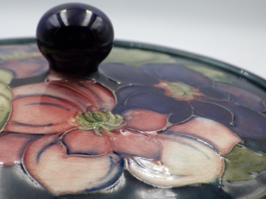 Antique MOORCROFT POTTERY Clematis Pattern LIDDED BOWL