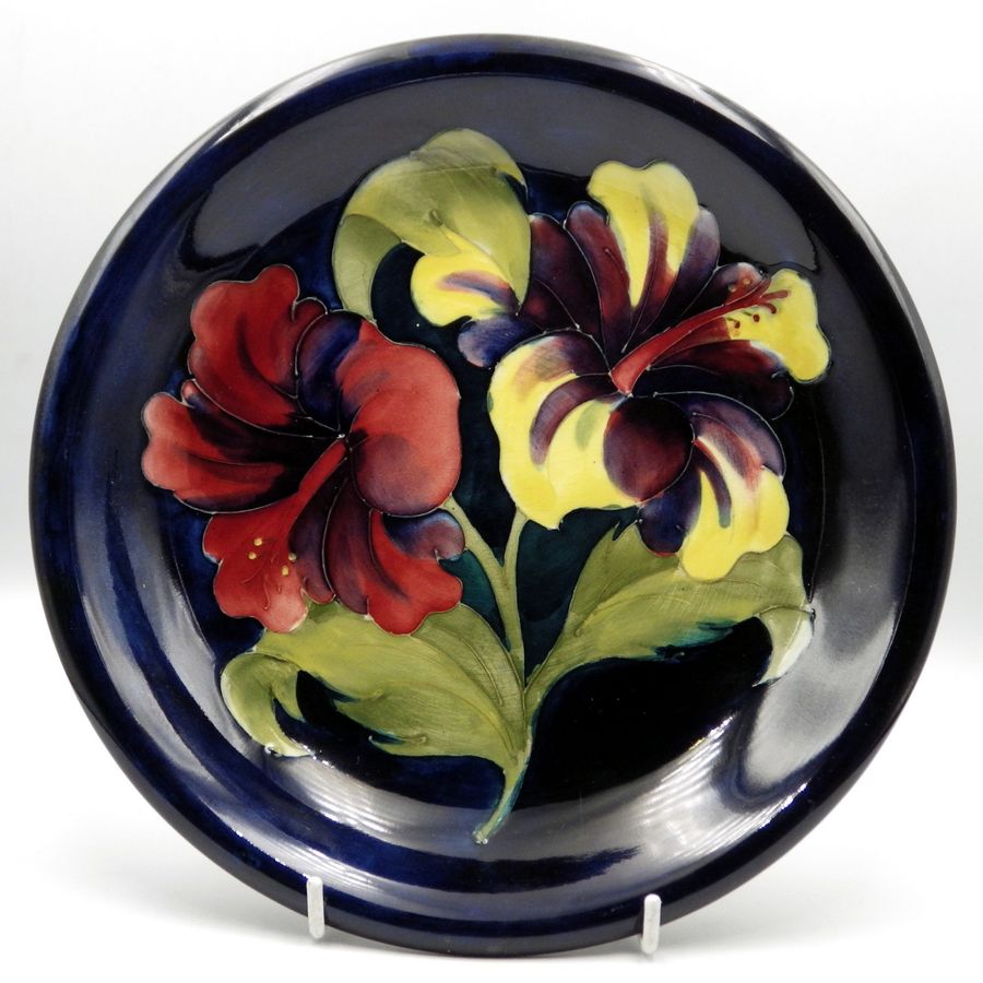 MOORCROFT POTTERY Hibiscus Pattern SHALLOW BOWL PLATE
