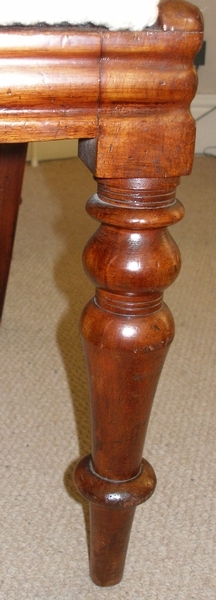 Antique SOLD-4 Victorian walnut balloon back dining chairs