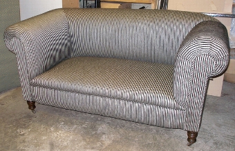 Antique SOLD-2str Victorian drop arm chesterfield