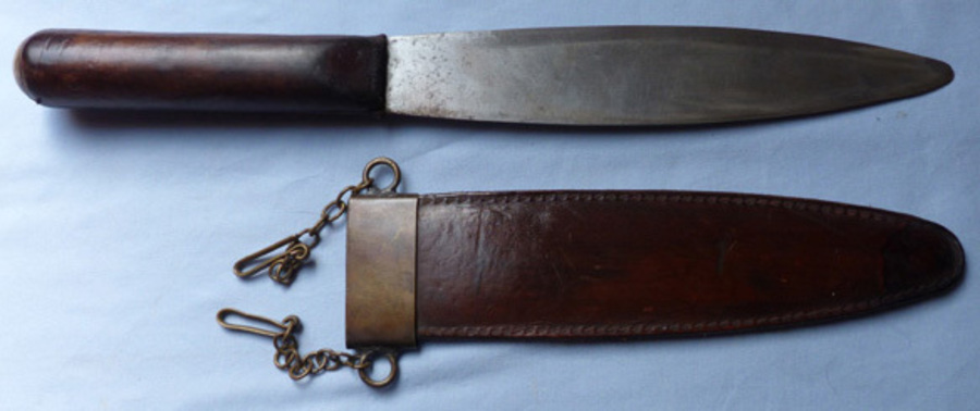 Large Vintage Skinning Knife & Scabbard