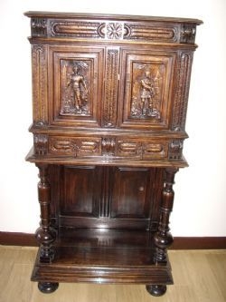 LATE 18th CENTURY CARVED OAK LIVERY CABINET ON STAND